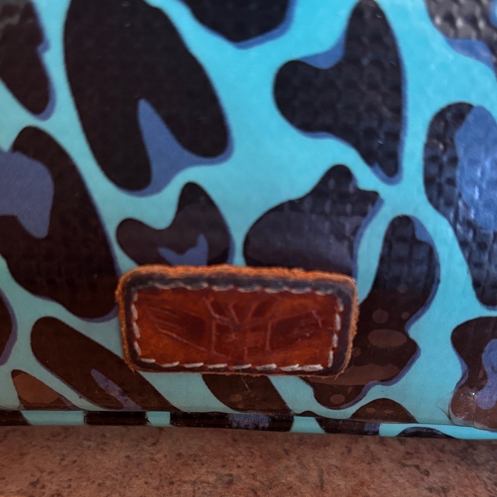 Counsuela Mona Wallet - Picture 2 of 6